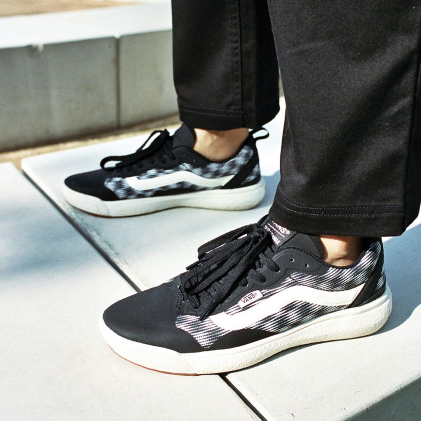Black Vans Blur Checker UltraRange EXO Shoes | VN860B7AO10