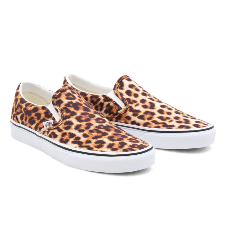 Leopard Vans Leopard Classic Slip-On Shoes | VN011J5BN25